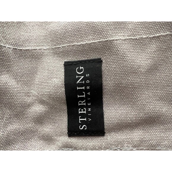 Napa Ca Sterling Vineyards from 2024 exclusive limited edition wine carrier - Picture 10 of 11